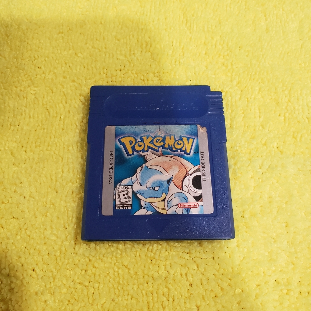 POKEMON BLUE VERSION AUTHENTIC